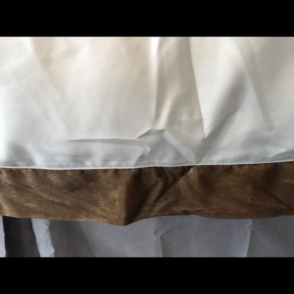 King comforter - Nicole Miller Designer - Picture 15 of 15